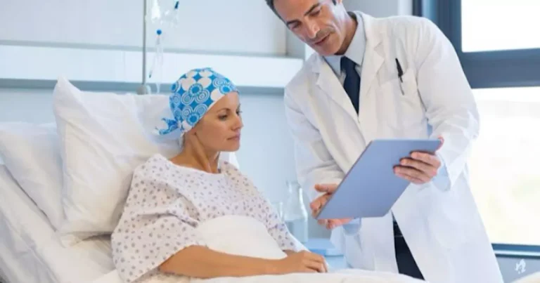 Médico revela 6 coisas que toda pessoa faz que pode causar câncer no s…