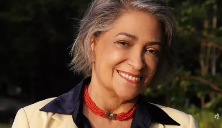 Influenciadora Fernanda Britto é internada no Rio de Janeiro e equipe pede orações