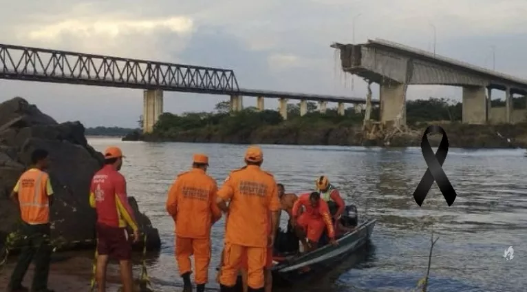Número de desaparecidos após queda de ponte sobe para 15; bombeiros confirmam uma morte