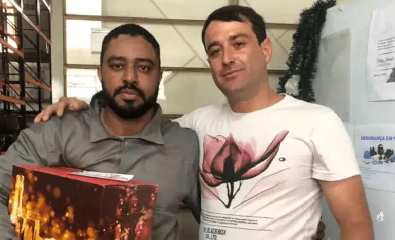 Funcionário mata patrão após ser avisado de demissão em festa de fim de ano de empresa