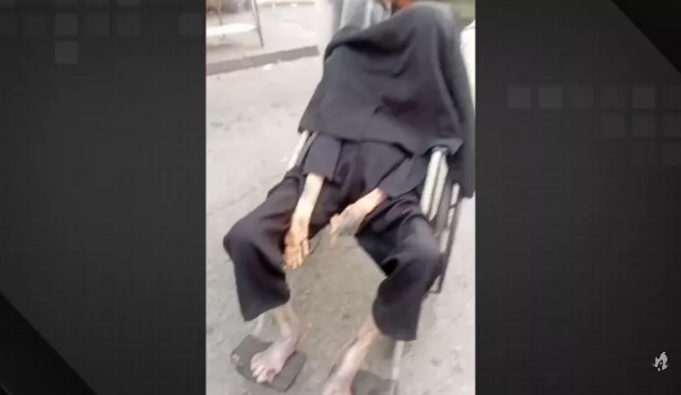 Vídeo: filho carrega corpo da mãe em decomposição pelas ruas do Rio de Janeiro