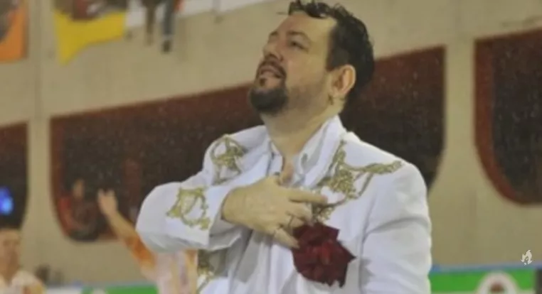 Morre, aos 61 anos, coreógrafo que revolucionou as comissões de frente