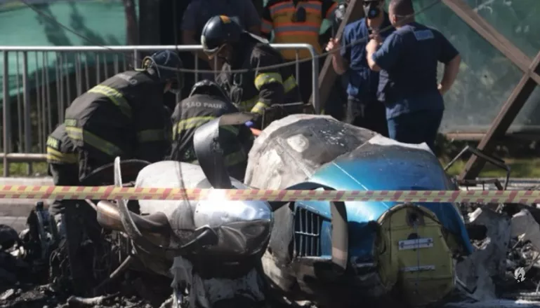 Saiba como foi a conversa entre o piloto do avião que caiu em SP e a torre de comando