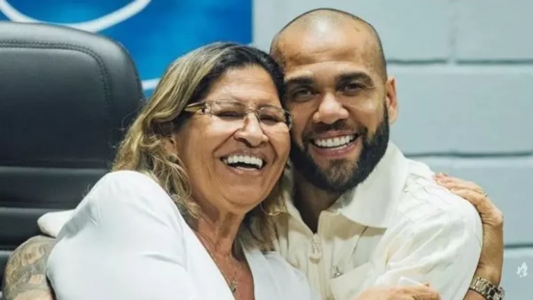 Mãe de Daniel Alves se pronuncia após anulação de sentença do ex-jogador