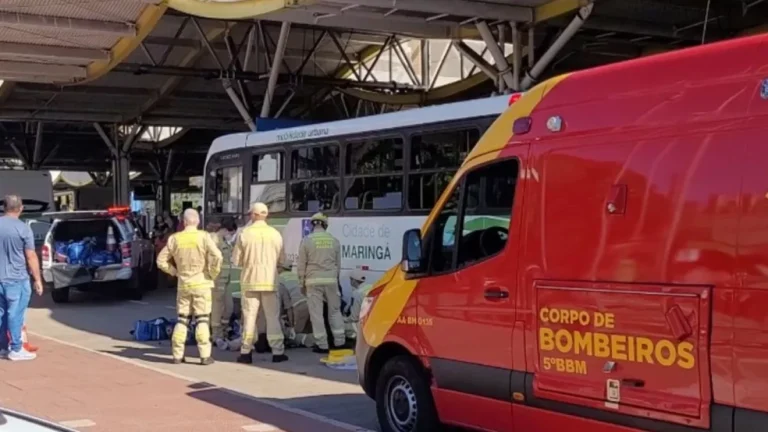 Mulher morre após ser atingida por um ônibus dentro do terminal urbano de Maringá