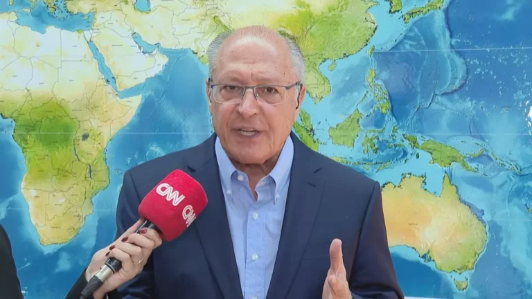 Despedida do Papa Francisco: Um Legado de Alegria e Inclusão