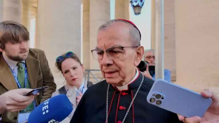 Conclave pode durar dois ou três dias, dizem cardeais antes de congregação