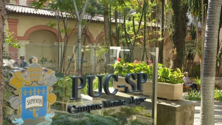 PUC: Justiça autoriza força policial para retirada de ocupação estudantil