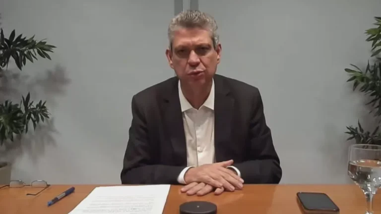 Macêdo à CNN: Vou cumprir missão em ministério até quando Lula quiser