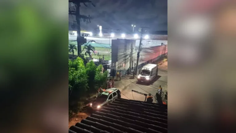 Chacina deixa quatro mortos em campo de futebol em Fortaleza
