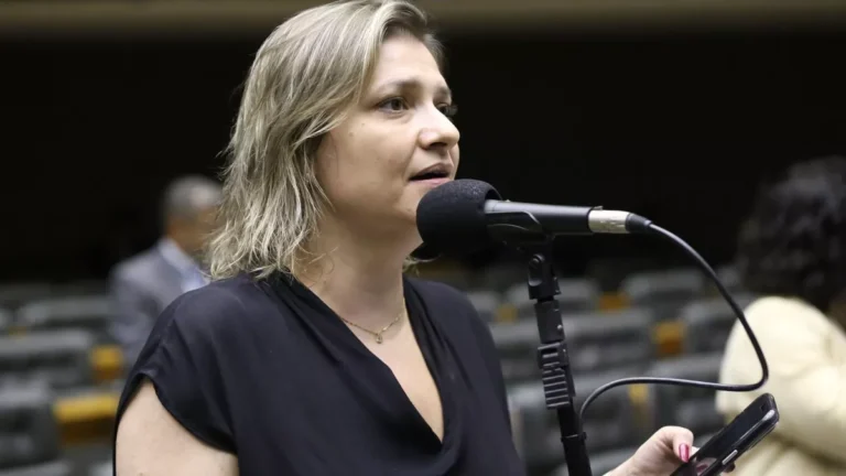 Deputada questiona CGU sobre fraudes no INSS sob gestões Temer e Bolsonaro