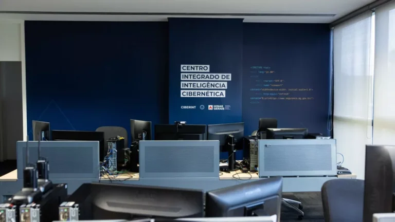 MG inaugura centro de inteligência para prevenir violência nas escolas