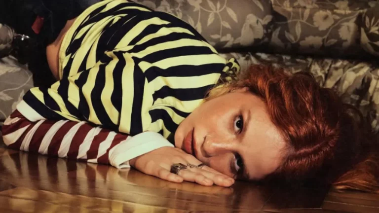 Carol Biazin lança quarto disco com pegada “mais profunda e ousada”; veja