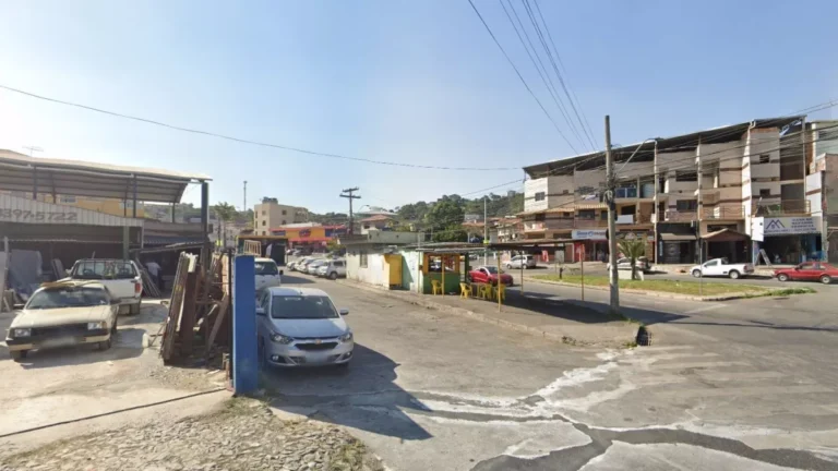 Homem é esfaqueado após discussão por causa de “música de corno”