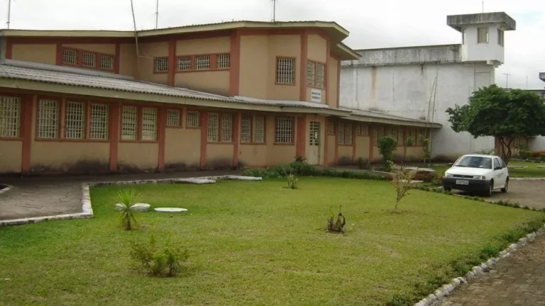 Advogada é presa ao tentar entrar com cocaína em penitenciária no RS, diz Polícia Penal