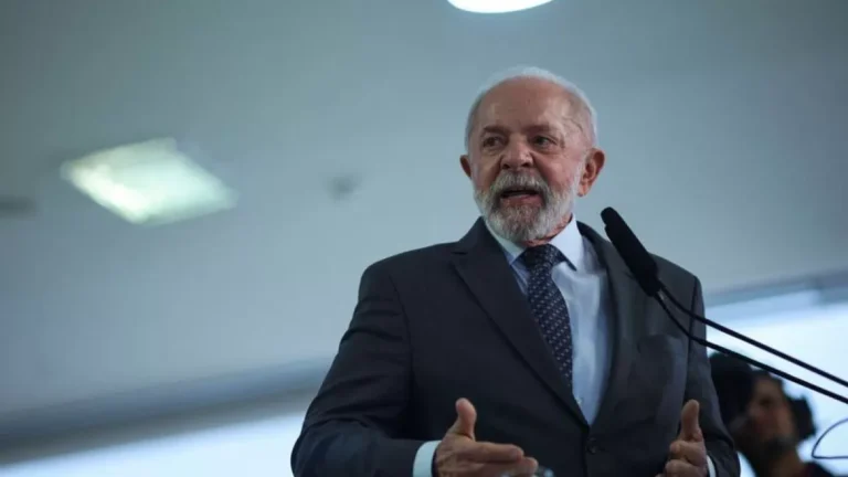 Lula admite a aliados que governo precisa sair do modo “gestão de crise”