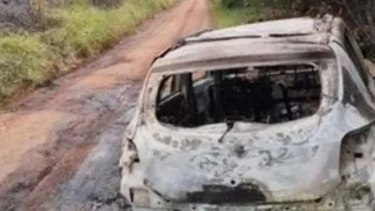 Carro carbonizado em Alvorada: corpo é identificado como motorista de aplicativo