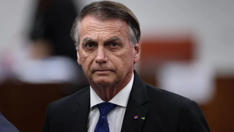 Bolsonaro pode usar celular? E receber visitas? Veja perguntas e respostas