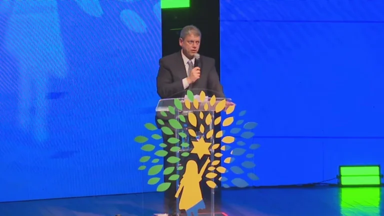 Republicanos sinaliza Tarcísio como possível candidato à Presidência