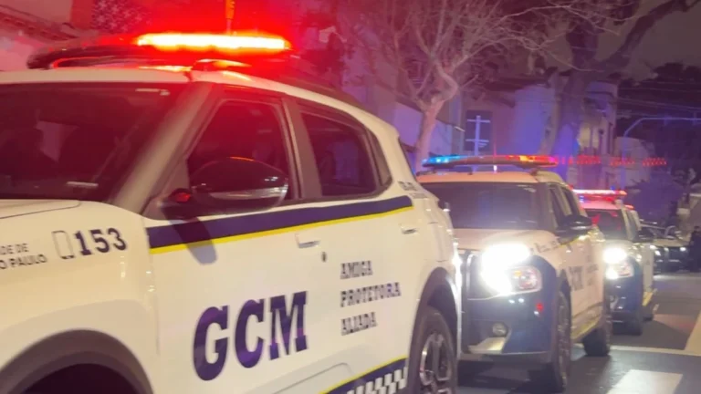 Câmara de SP aprova projeto de bônus para guarda que recuperar moto