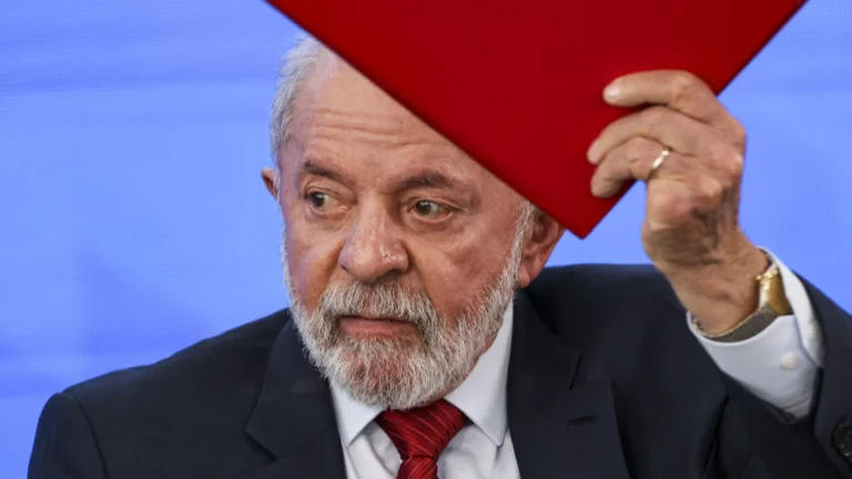 Brasil e Índia prometem aprofundar laços comerciais após tarifaço de Trump