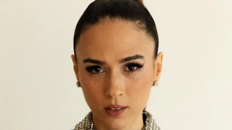 Tatá Werneck simula mudança de visual e surge loira na web; veja