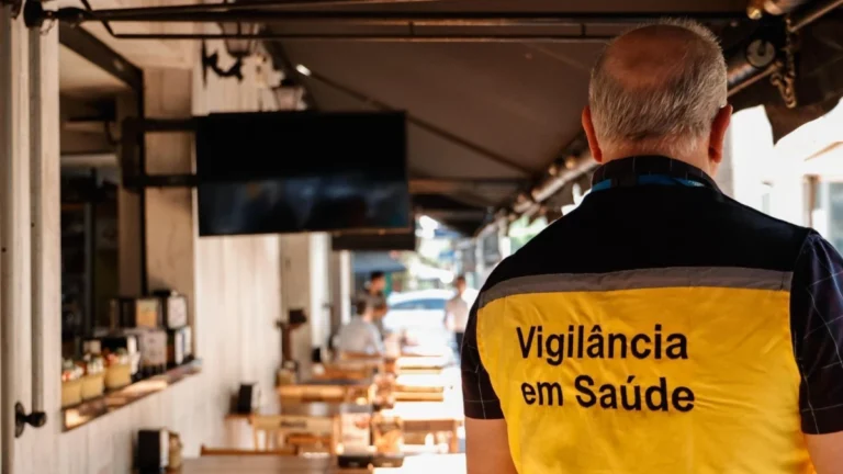 “Tá tudo rodando”, disse jovem após beber gin adulterado com metanol em SP