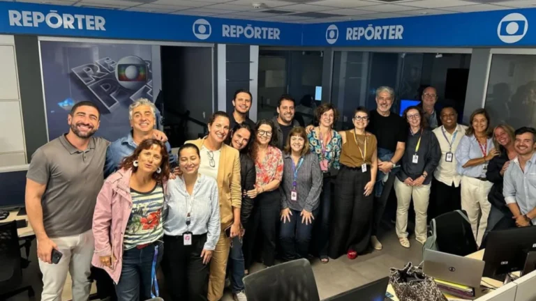 Bonner visita redação do “Globo Repórter” após anunciar saída do “JN”