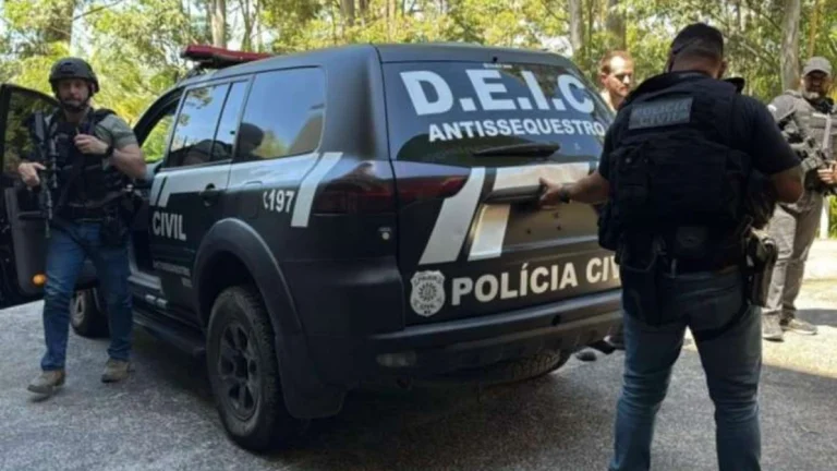 Flagrante em Porto Alegre: Polícia Civil resgata mulher mantida em cárcere por ex-companheiro