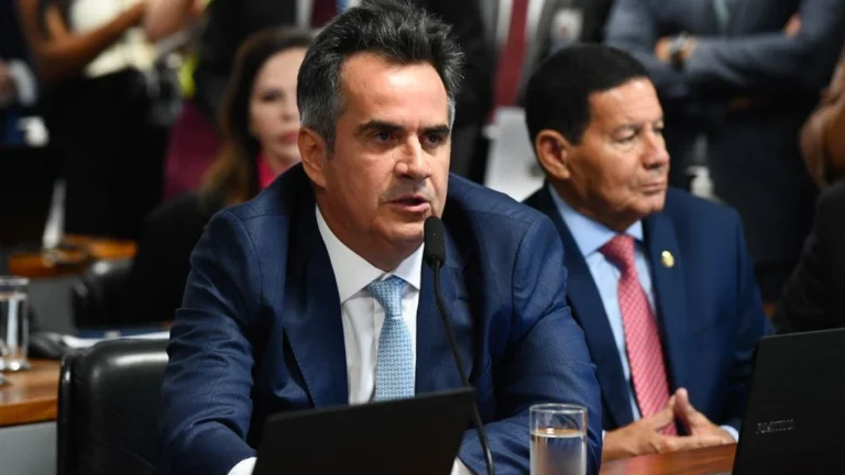 Bolsonaro está entre Tarcísio e Ratinho Jr. para 2026, diz presidente do PP