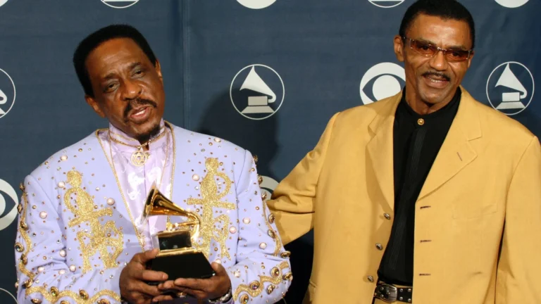 Ike Turner Jr., filho de Tina Turner, morre aos 67 anos, diz site
