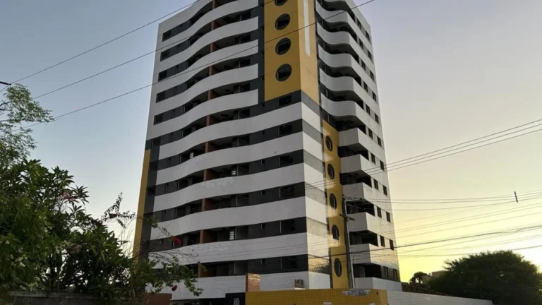 Chuvas leves e céu nublado; veja previsão para esta semana em Maceió