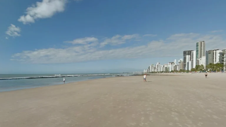 Previsão indica semana chuvosa em Recife