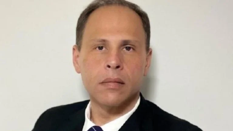 Moraes nega pedido e mantém julgamento de Tagliaferro em plenário virtual