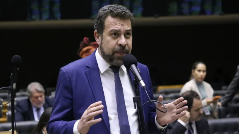 PSOL ainda sonha com Boulos na disputa ao Senado em 2026