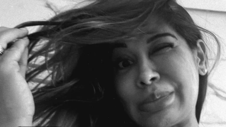 Maíra Cardi recebe alta após parto de Eloáh e relata crise de pânico