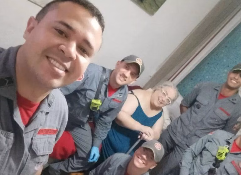 Mamma Bruschetta sofre acidente em casa e é socorrida por bombeiros