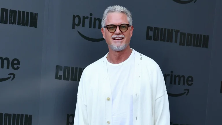 Astro de “Greys Anatomy”, Eric Dane é visto em cadeira de rodas em passeio