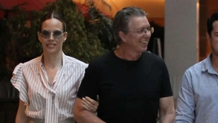 Após polêmica com Narcisa, Boninho é flagrado em aparição raríssima com o filho