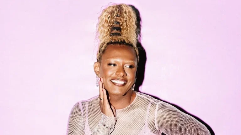 Liniker revela desejo de compor com Djavan, que diz ser sua maior ex