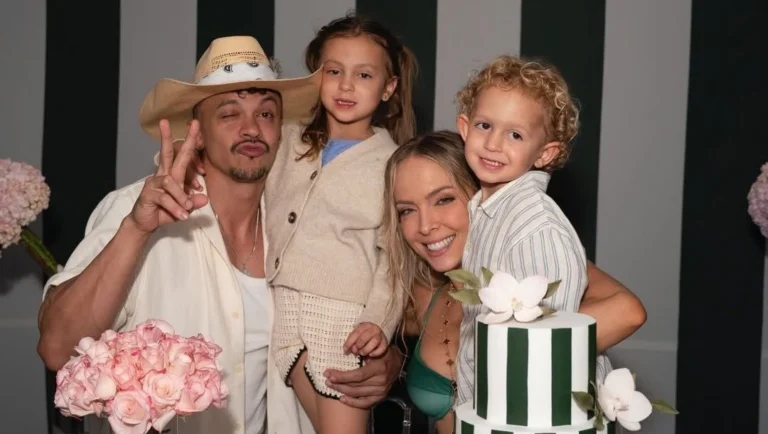 Após beijasso, Tata mostra mais momentos com Cocielo em festa