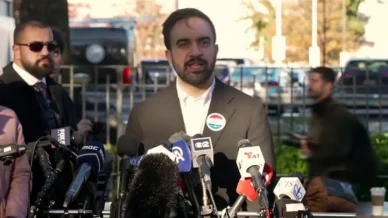 Zohran Mamdani vota em Nova York e alerta que não se intimidará com Trump