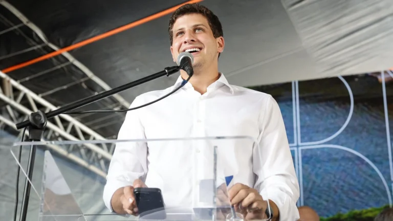 João Campos é favorito ao governo de Pernambuco, diz Paraná Pesquisas