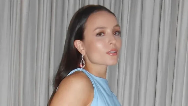 Internacional! Larissa Manoela fala sobre desafio de atuar em filme em inglês