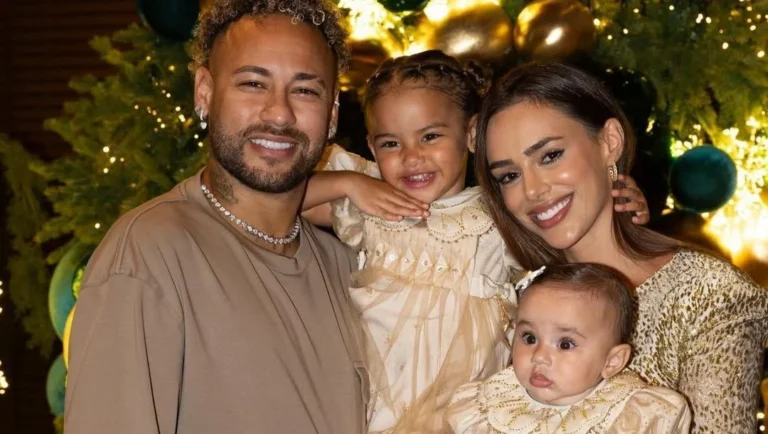 Bruna Biancardi exibe detalhes de festa luxuosa de Natal com Neymar