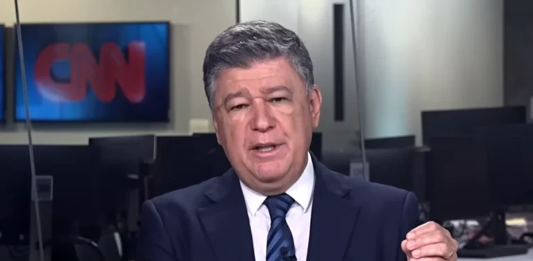 Gilmar deveria ter consultado Congresso, diz Viana sobre impeachment no STF