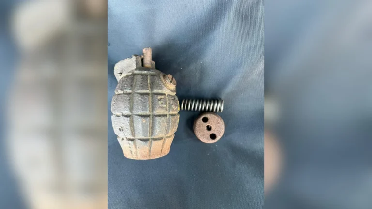 Granada é encontrada em posto de gasolina na região central de São Paulo