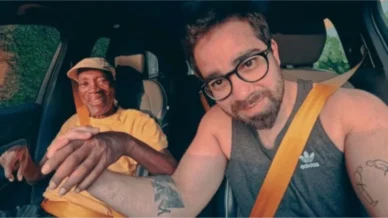 Milton Nascimento sorri em passeio de carro com o filho: 