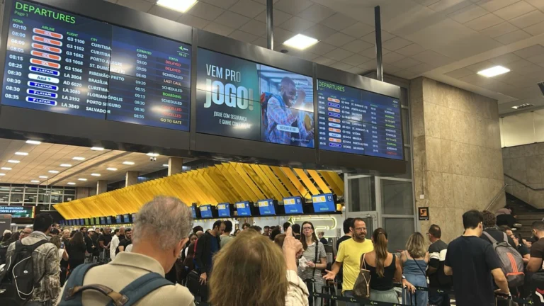 Aeroportos de São Paulo têm mais de 340 voos cancelados após vendaval