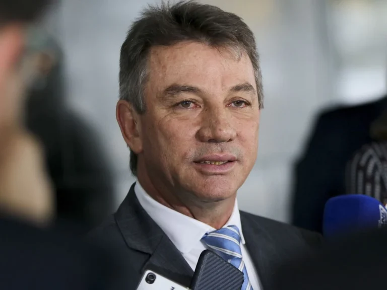 É o momento de segurança redobrada na fronteira, diz governador de Roraima